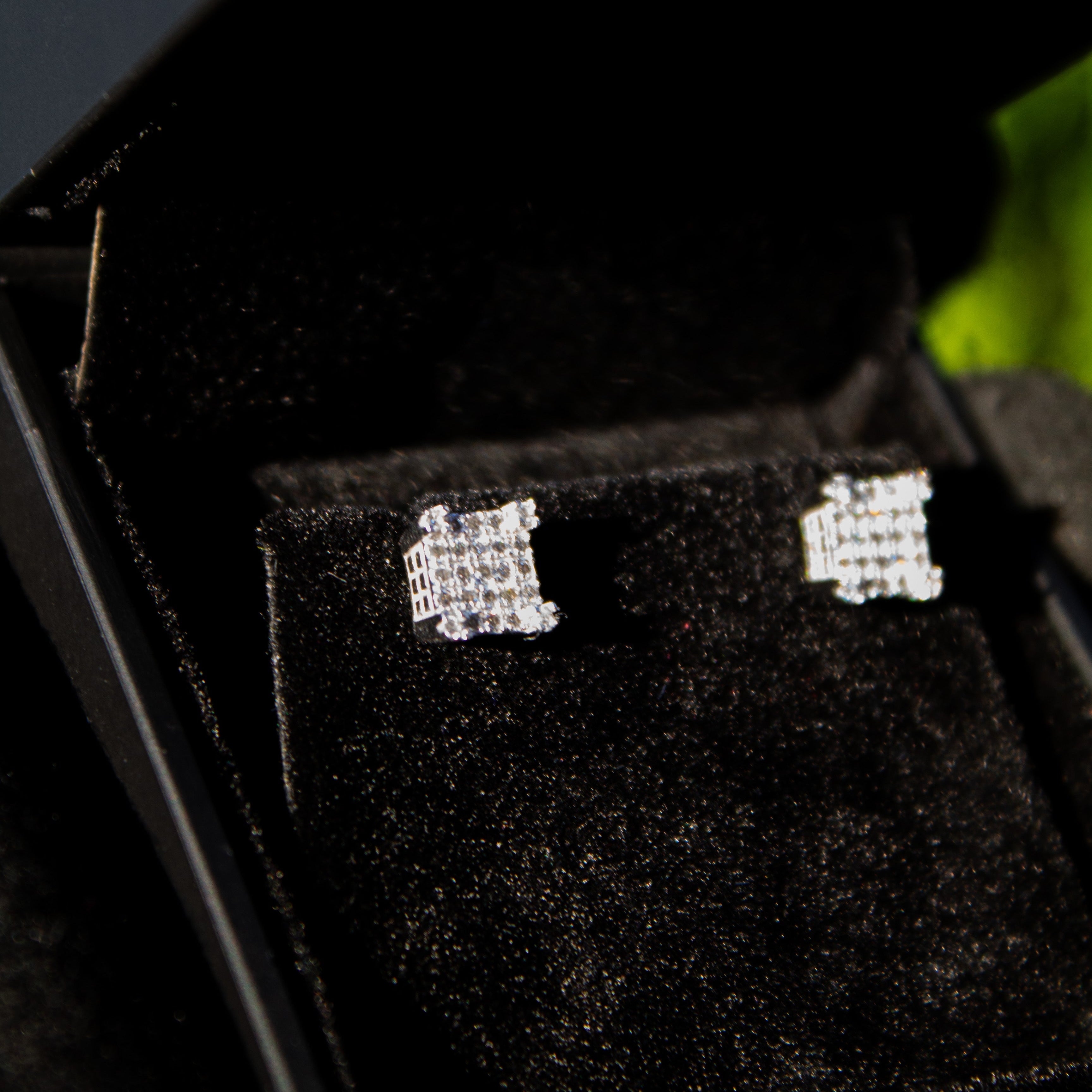 Square VVS Earrings Set