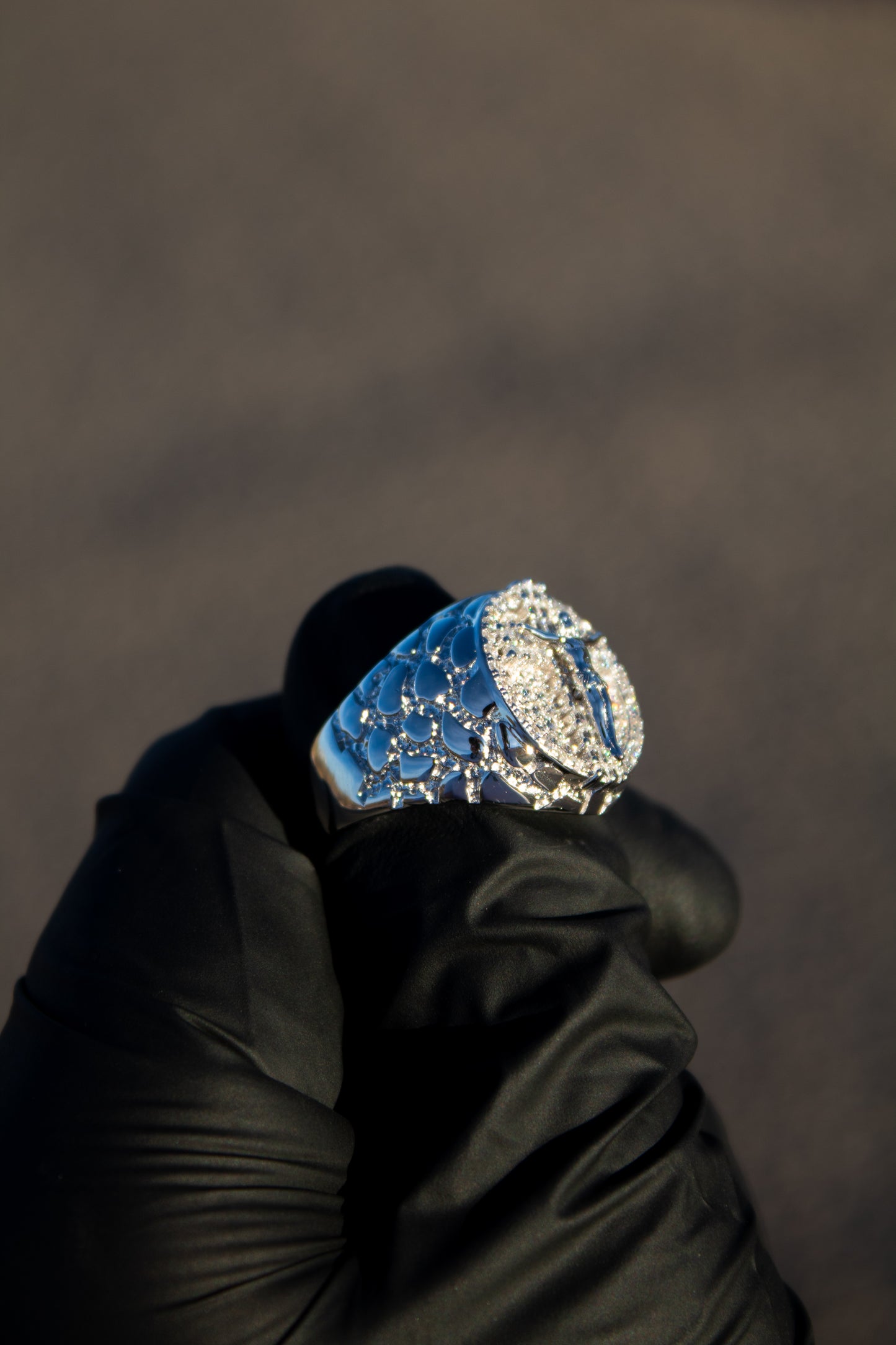 Anillo de pepita de Jesús
