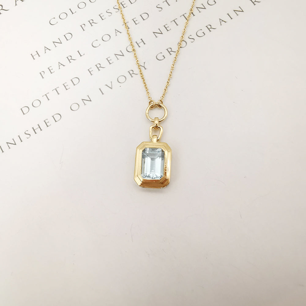 18K Gold Natural Diamond Aquamarine Necklace