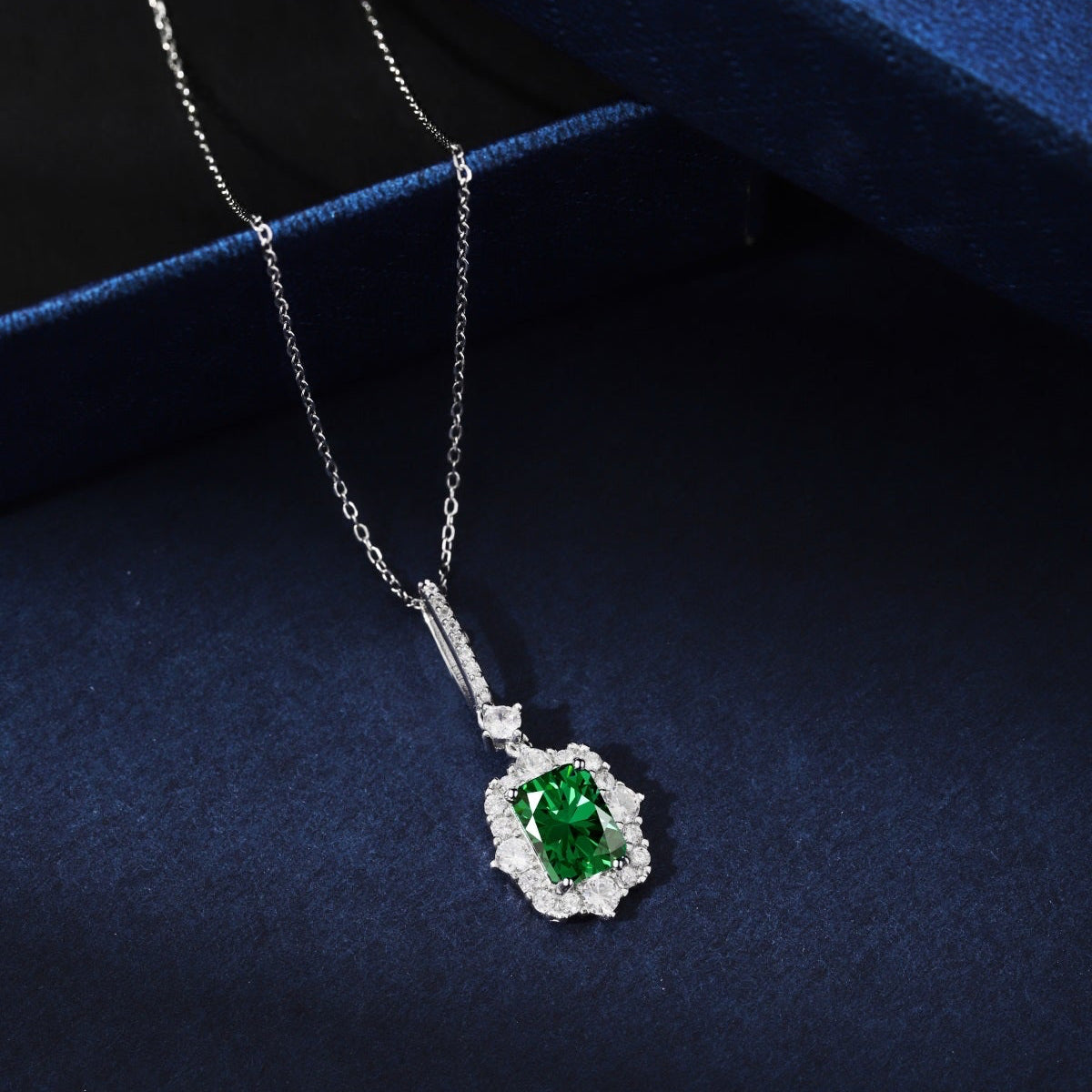 Green Diamond Necklace