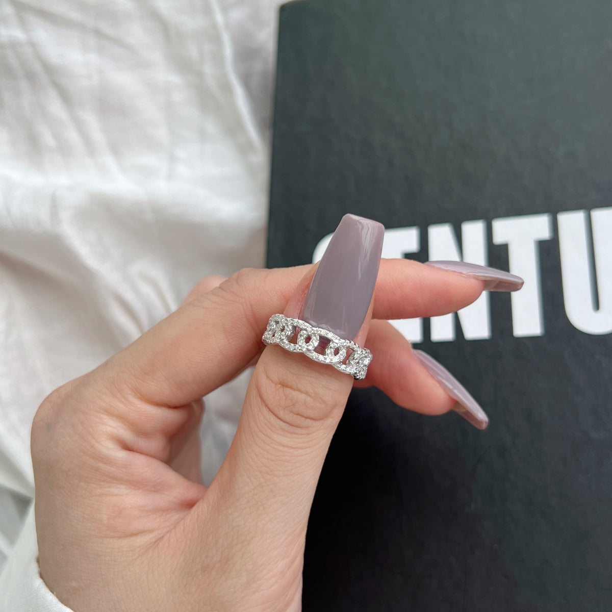 Anillo de diamantes cubanos