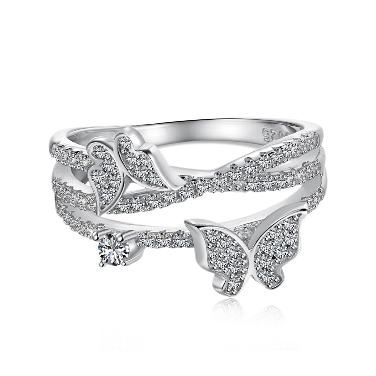Anillo de diamantes con forma de mariposa