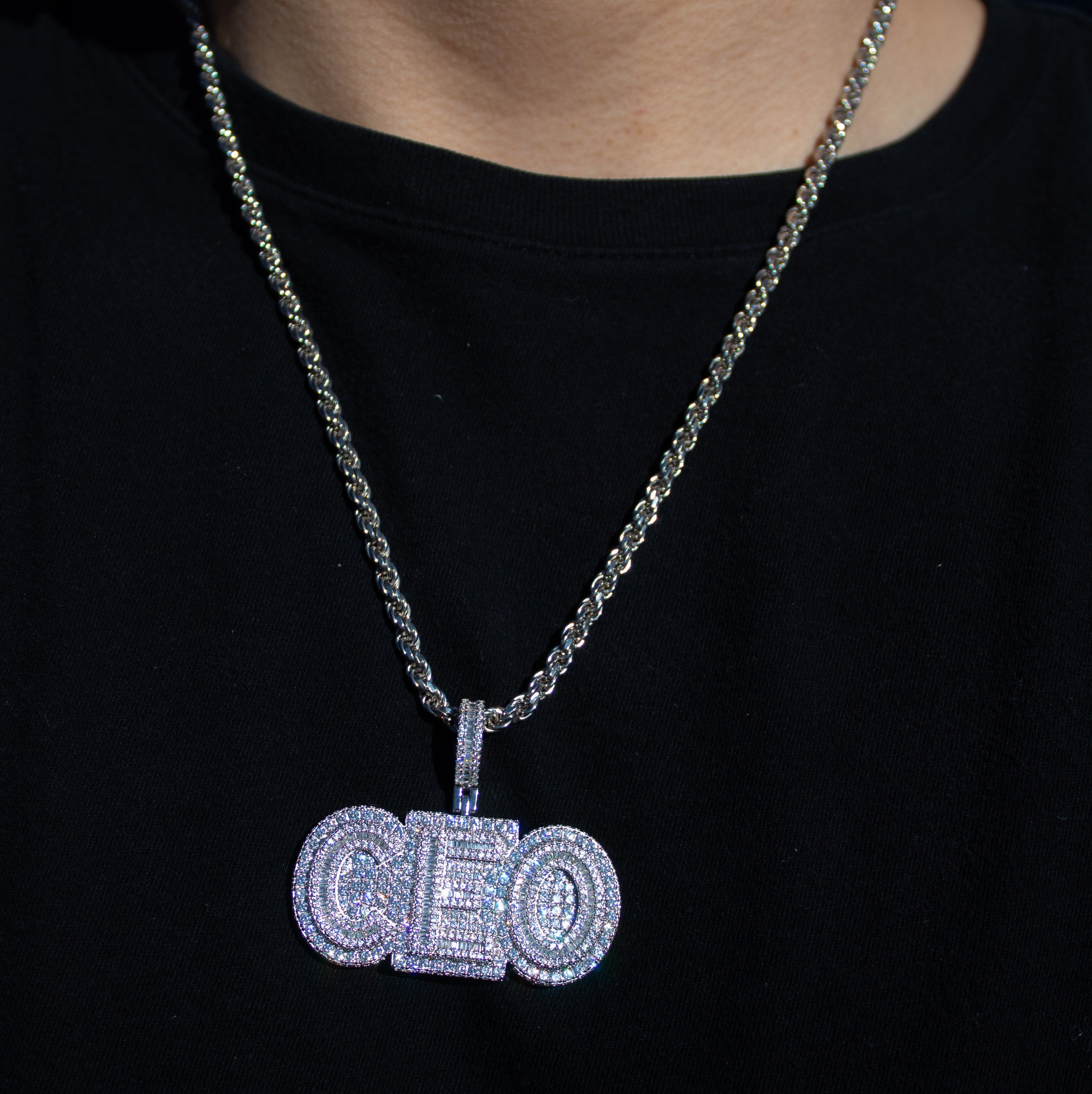 CEO Pendant