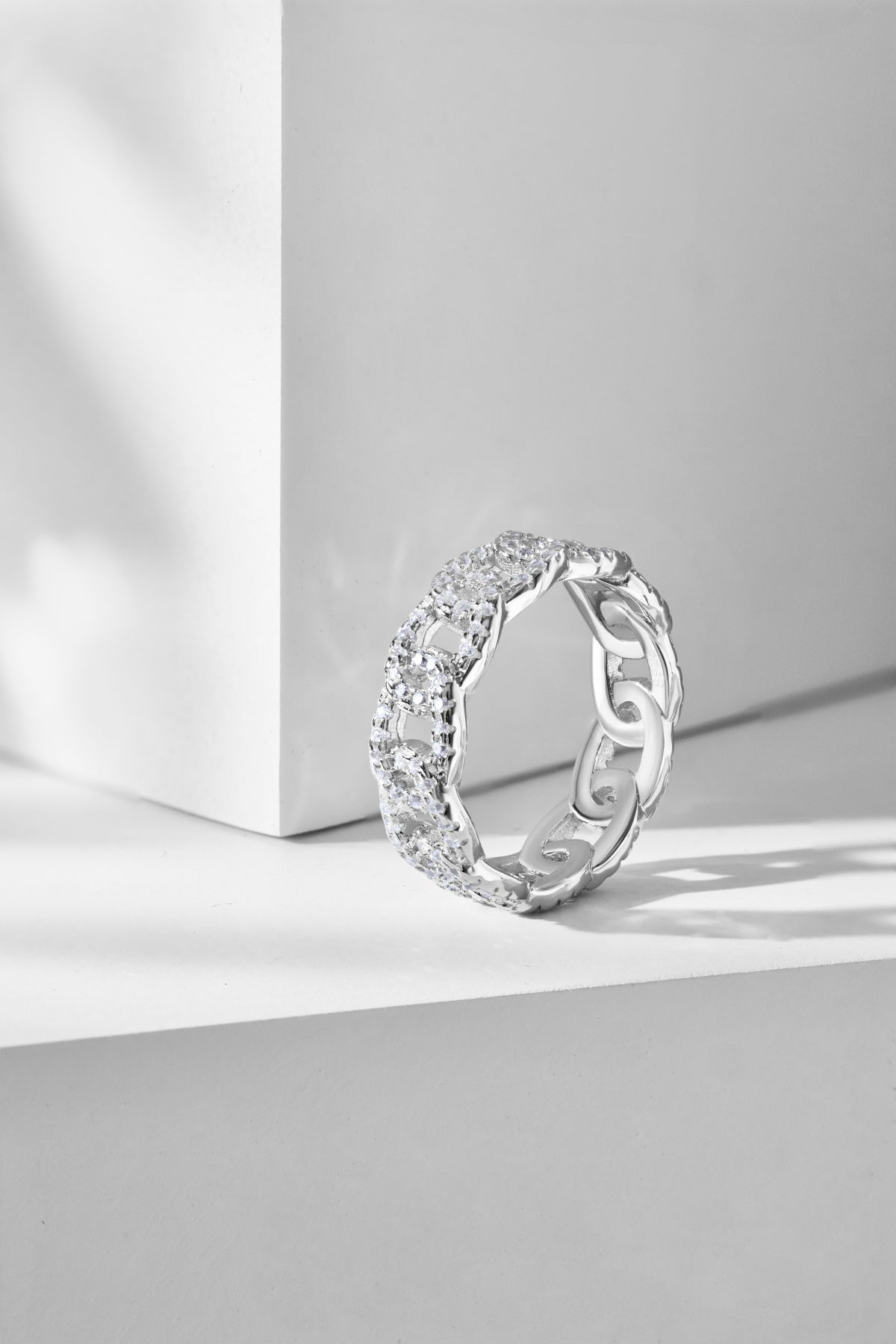 Anillo de diamantes cubanos