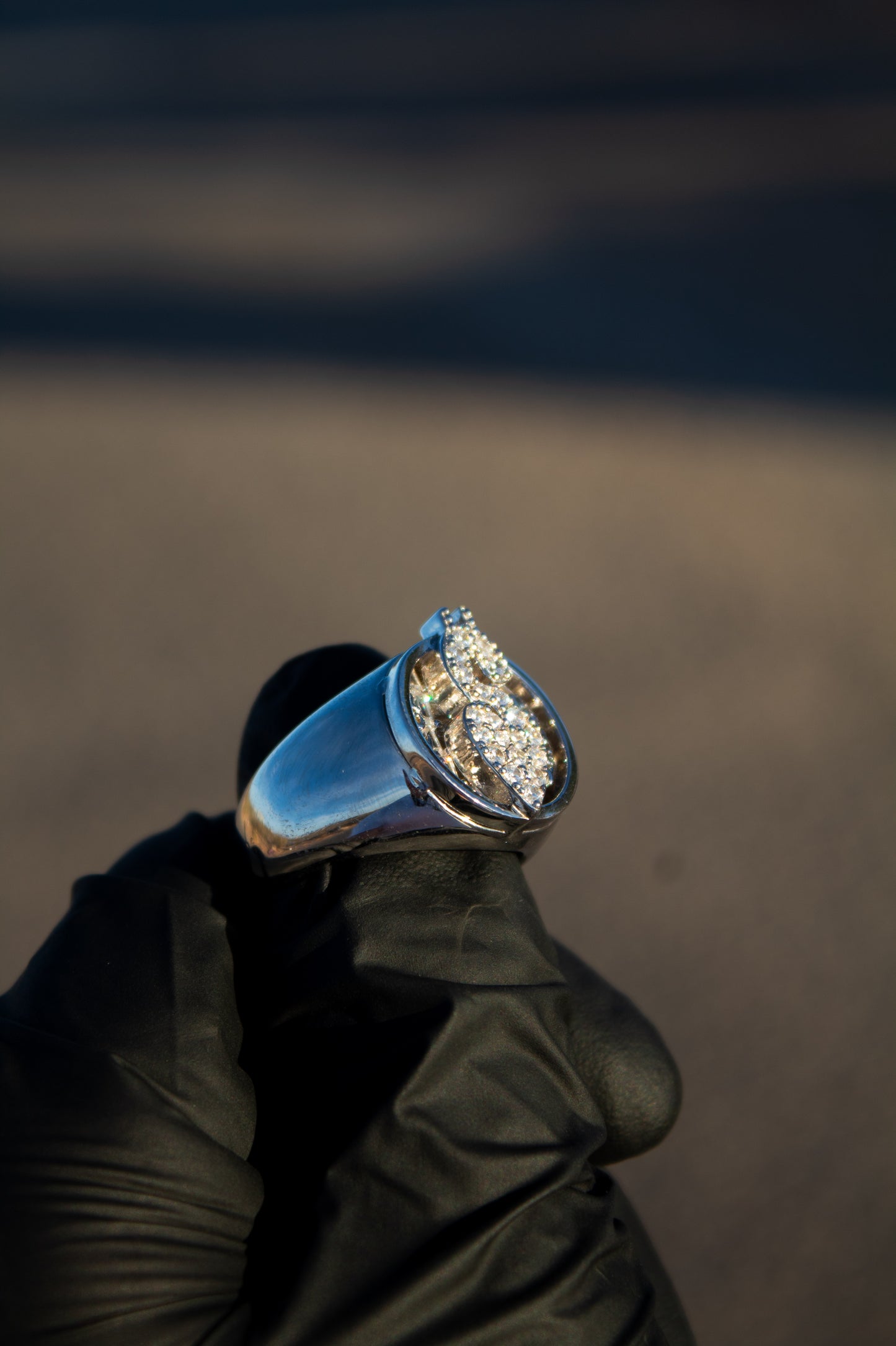 Anillo de amor por el dinero