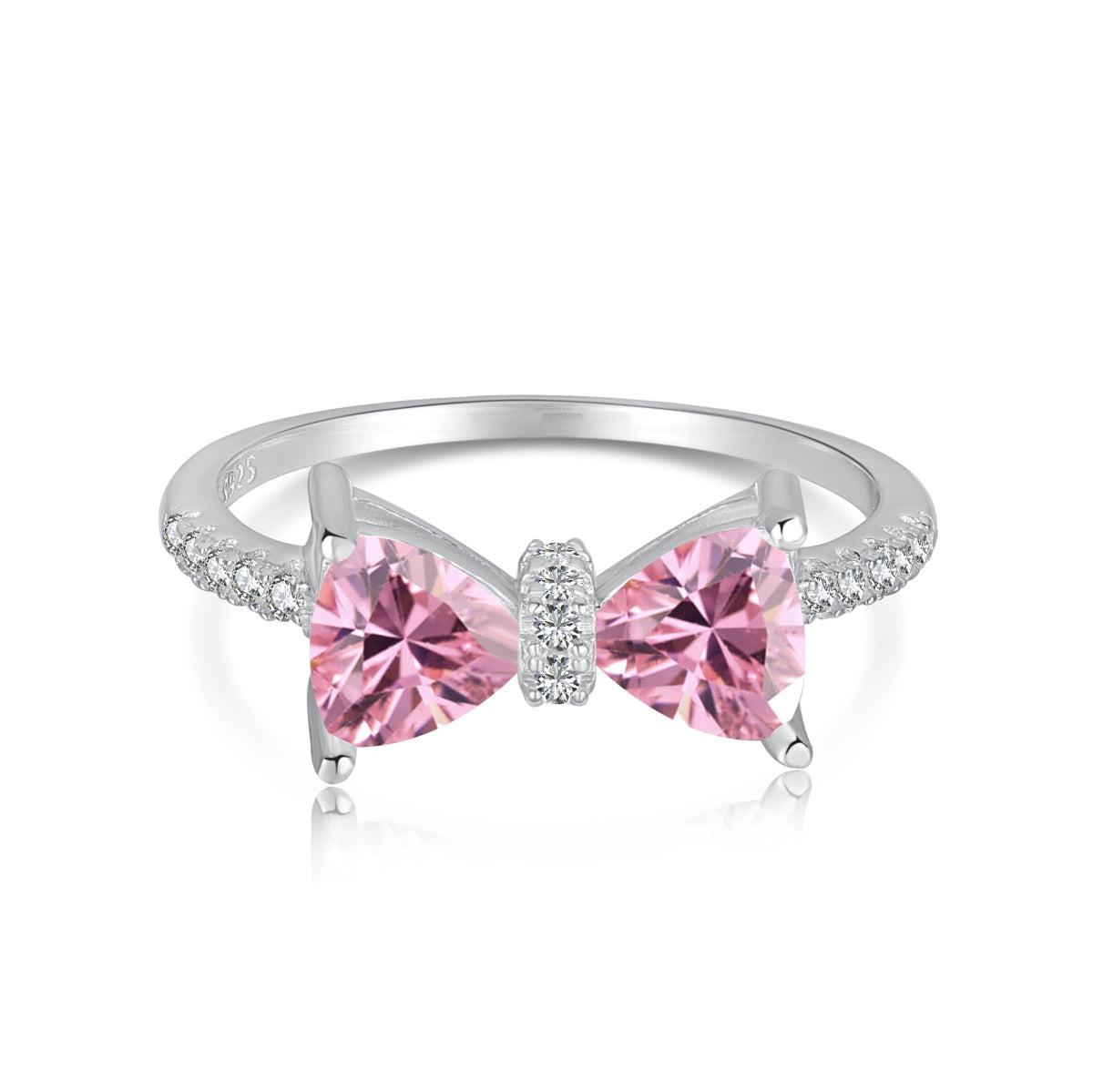 Anillo de diamantes con lazo rosa