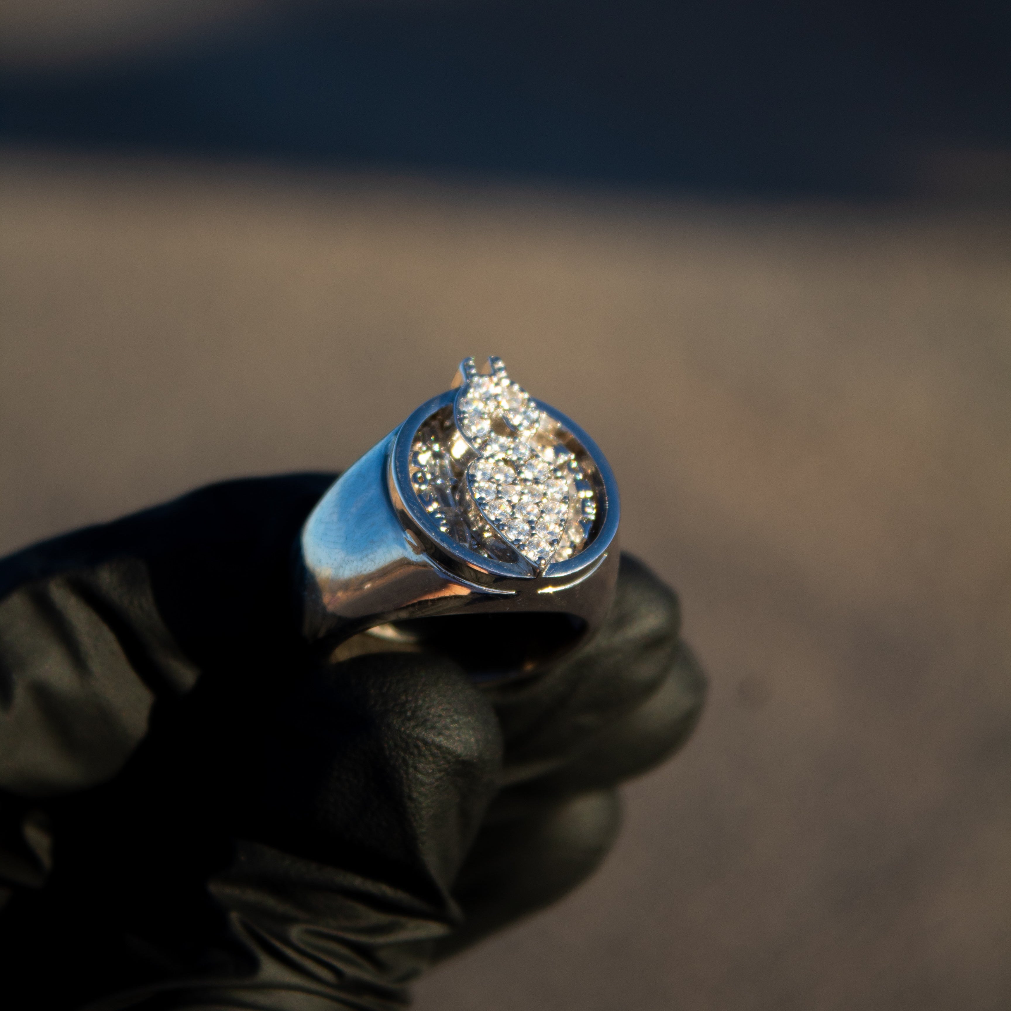 Love Money Ring