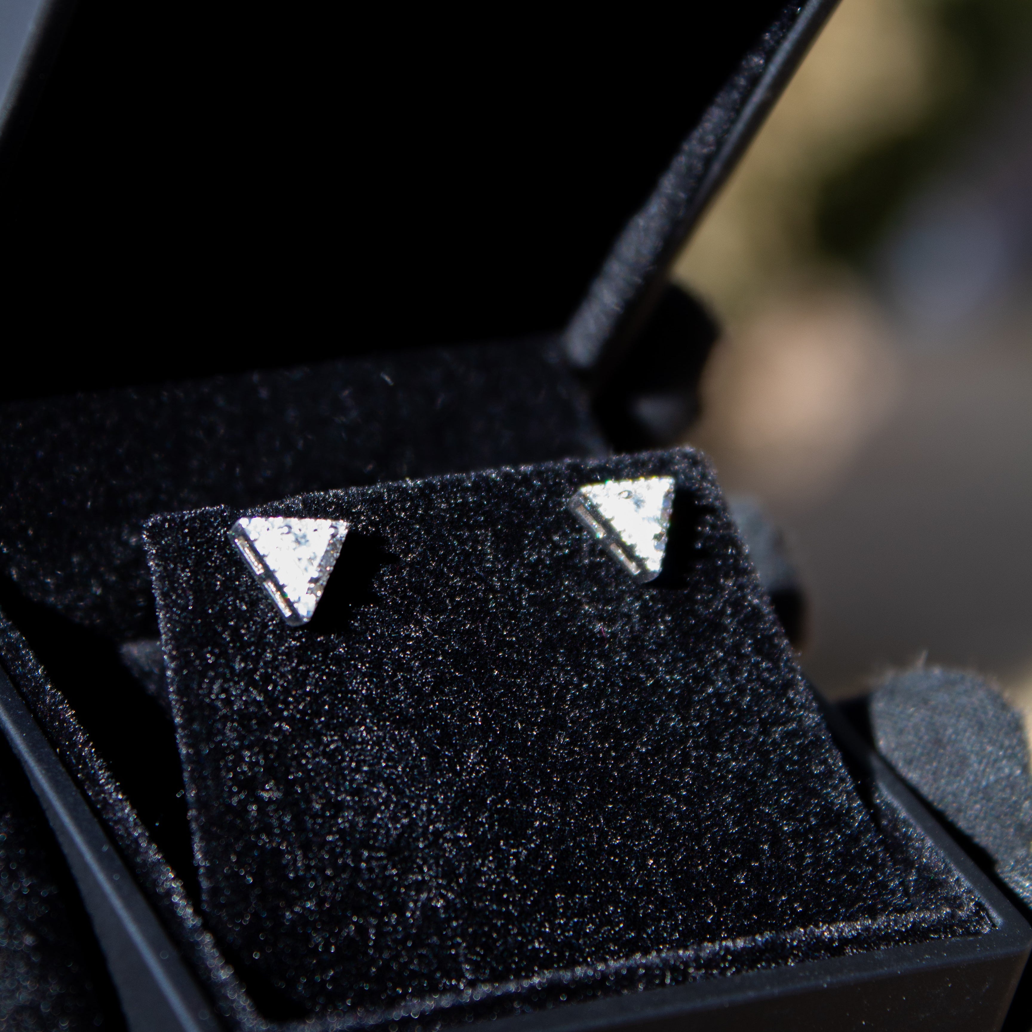 Triangle VVS Earrings Set