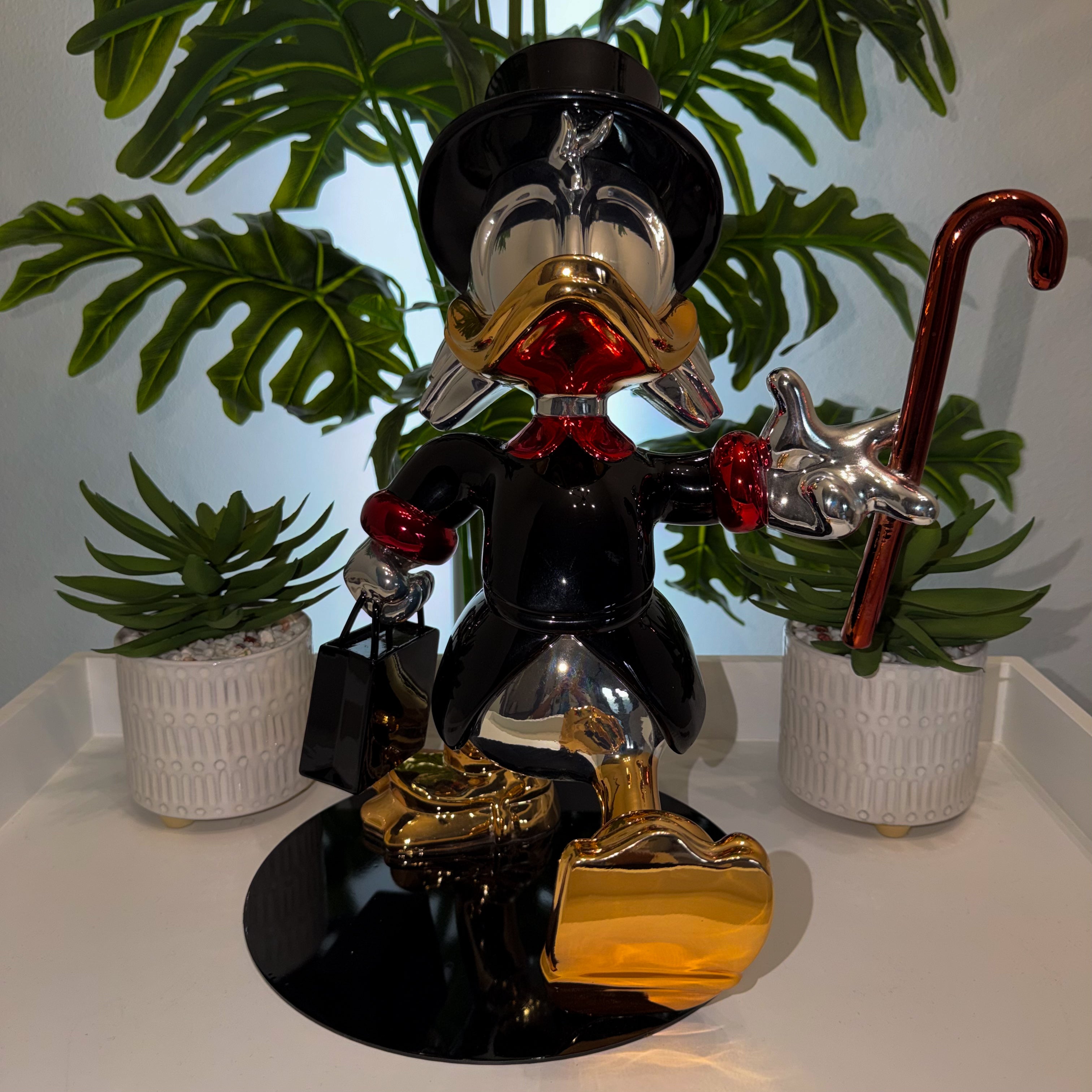 Millionaire Onyx Duck Fiberglass