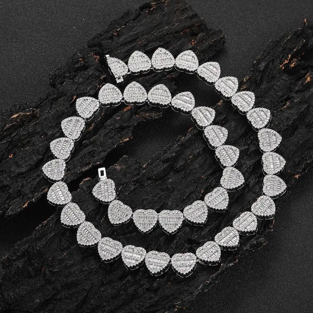 Collar con corazón VVS (10 mm)
