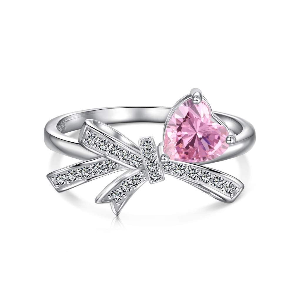 Anillo de diamantes con lazo rosa