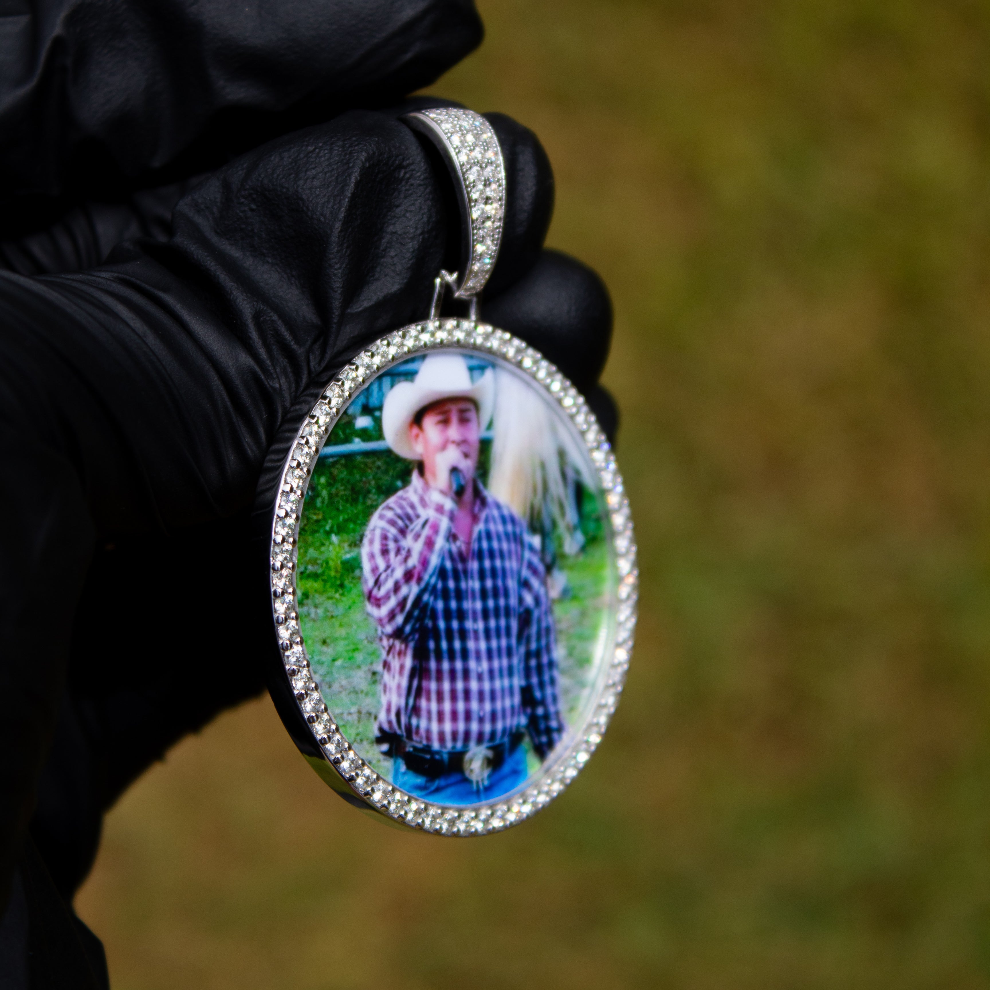 Colgante VVS con foto personalizada (pedido por adelantado)