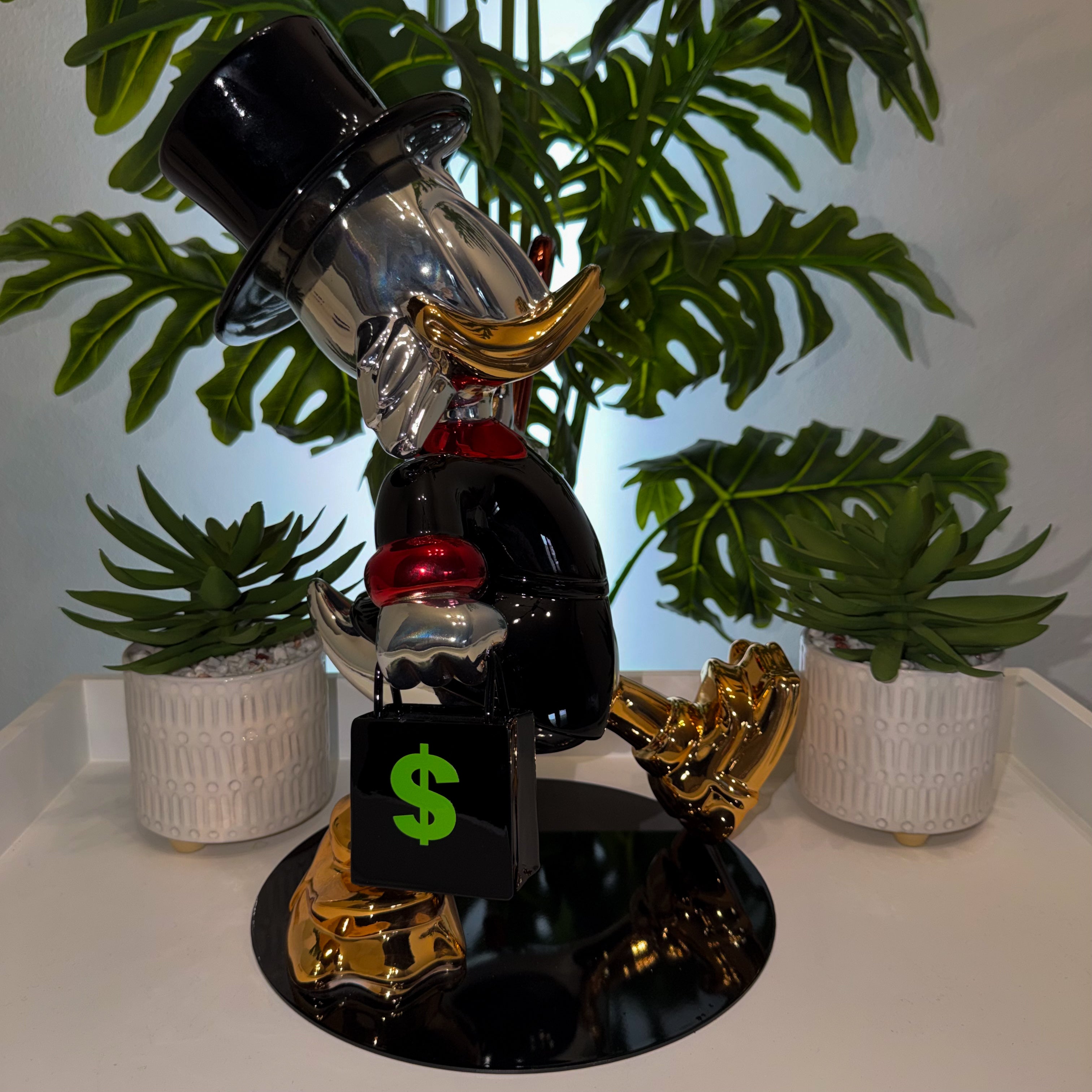 Millionaire Onyx Duck Fiberglass