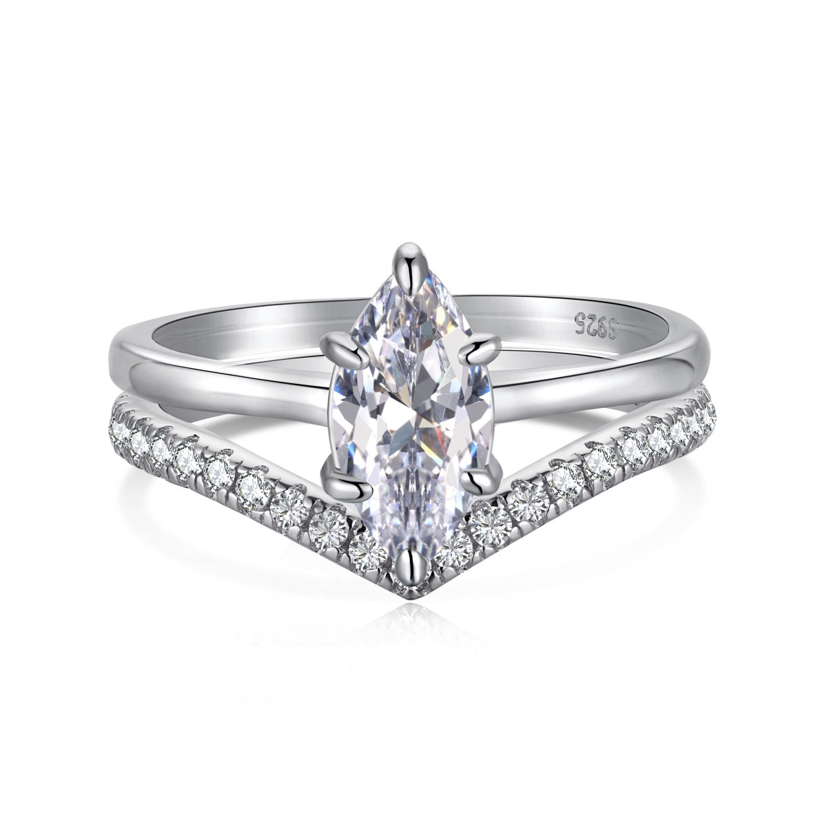 Conjunto de anillos con diamantes blancos