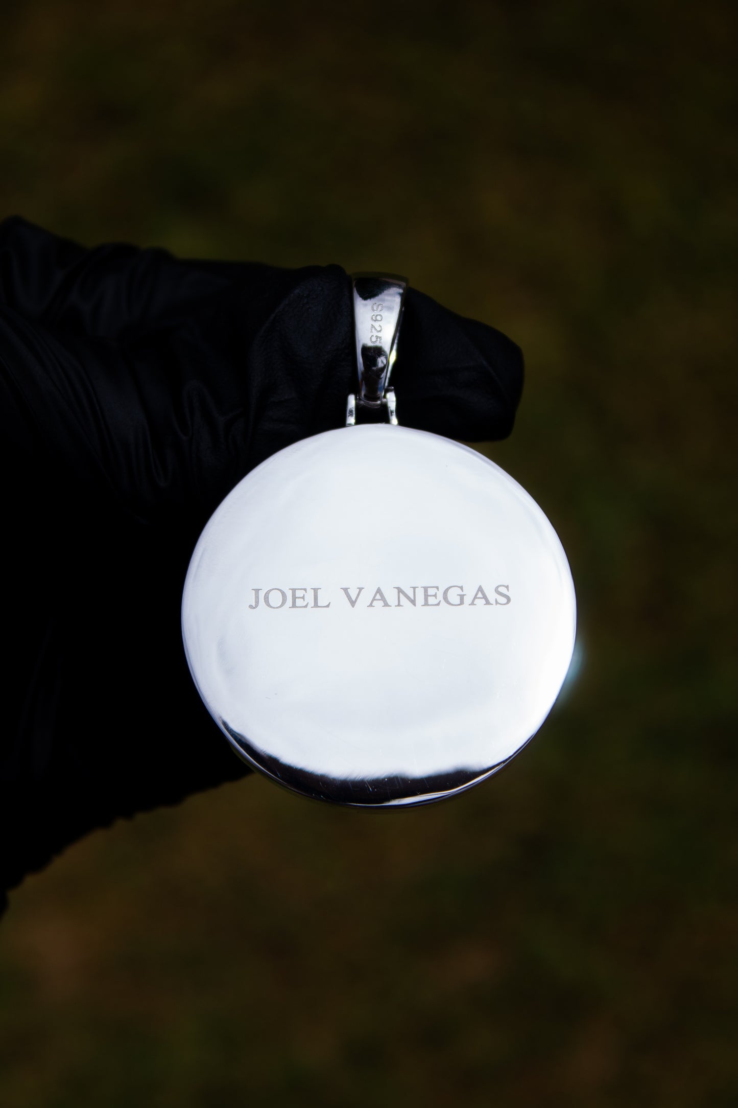 Colgante VVS con foto personalizada (pedido por adelantado)