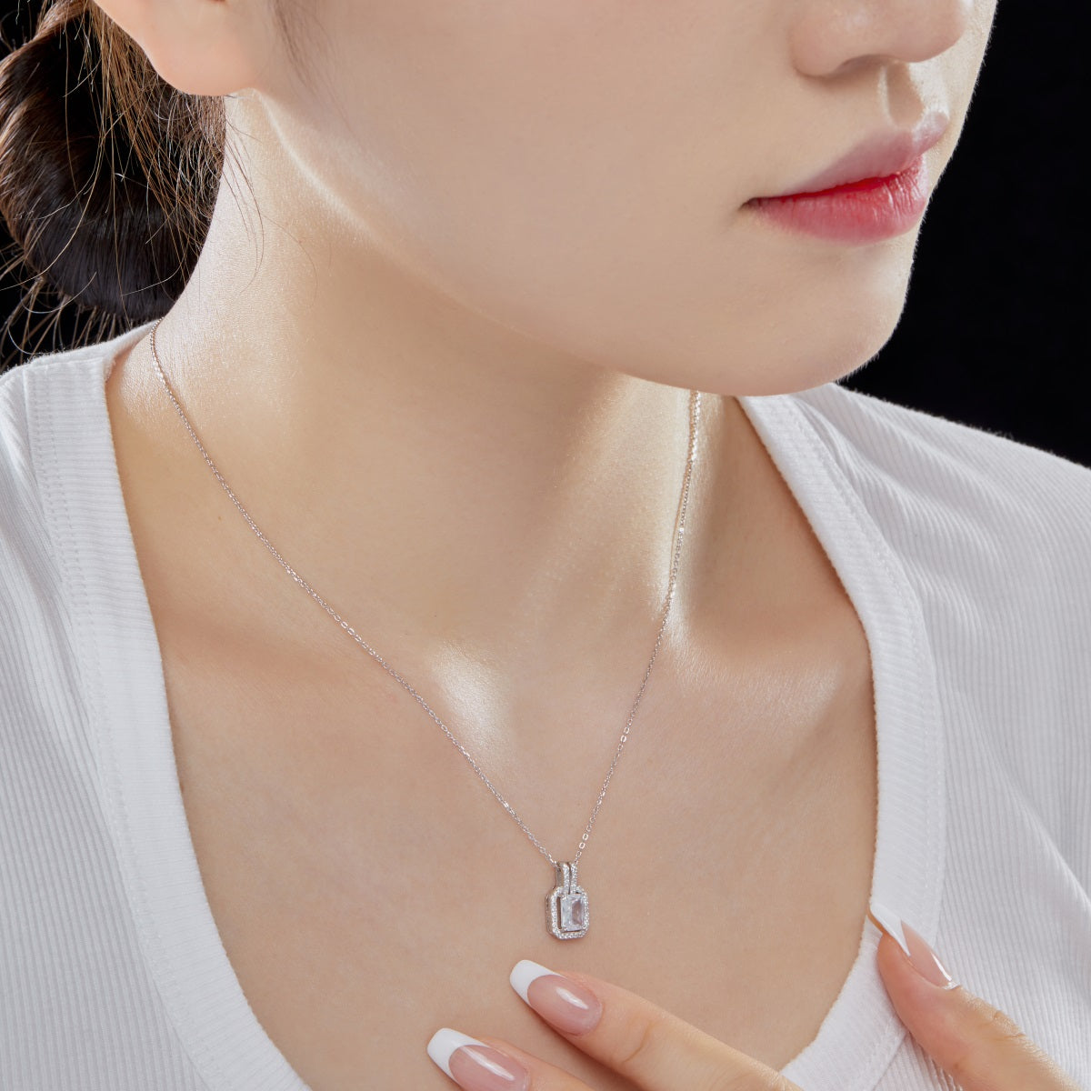 Collar de diamantes blancos
