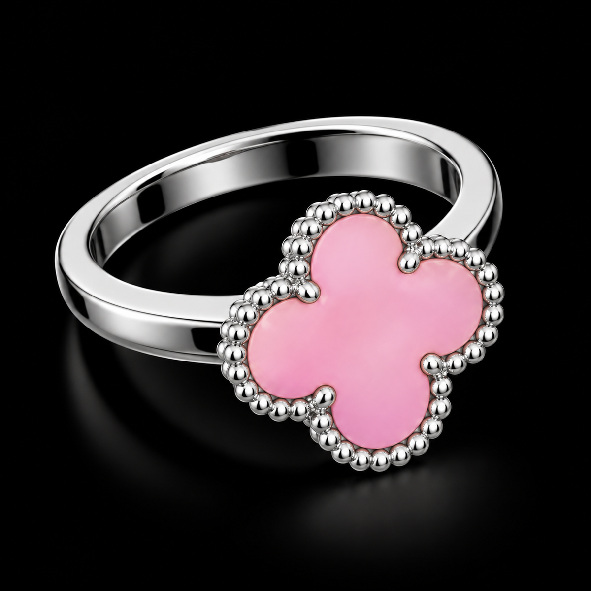 Clover Ring