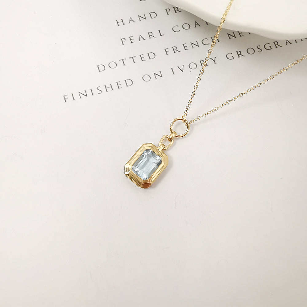 18K Gold Natural Diamond Aquamarine Necklace