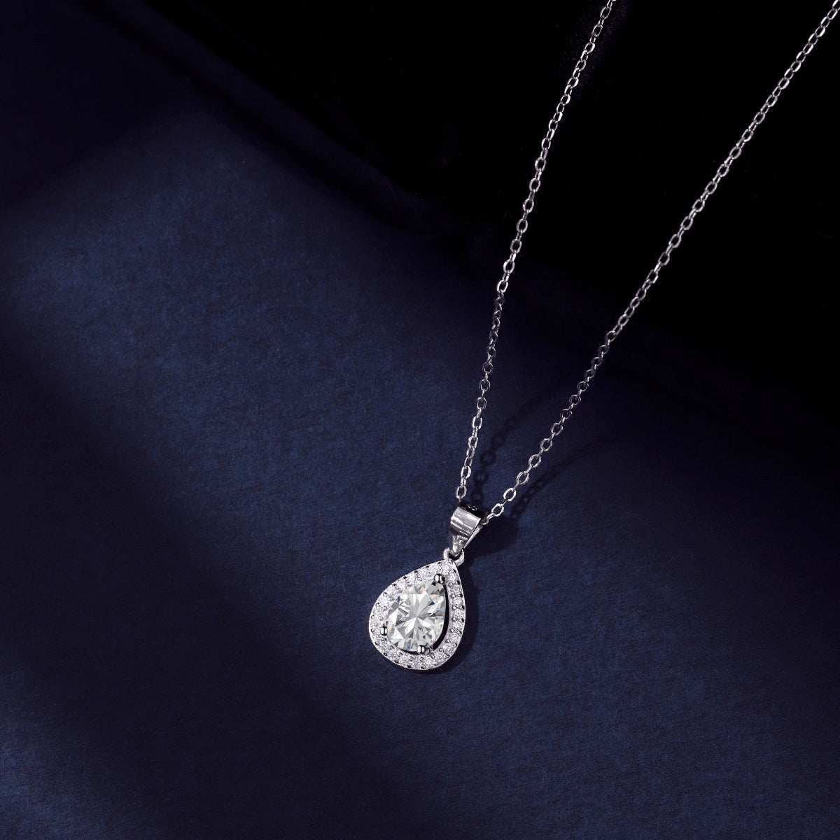 White Diamond Necklace