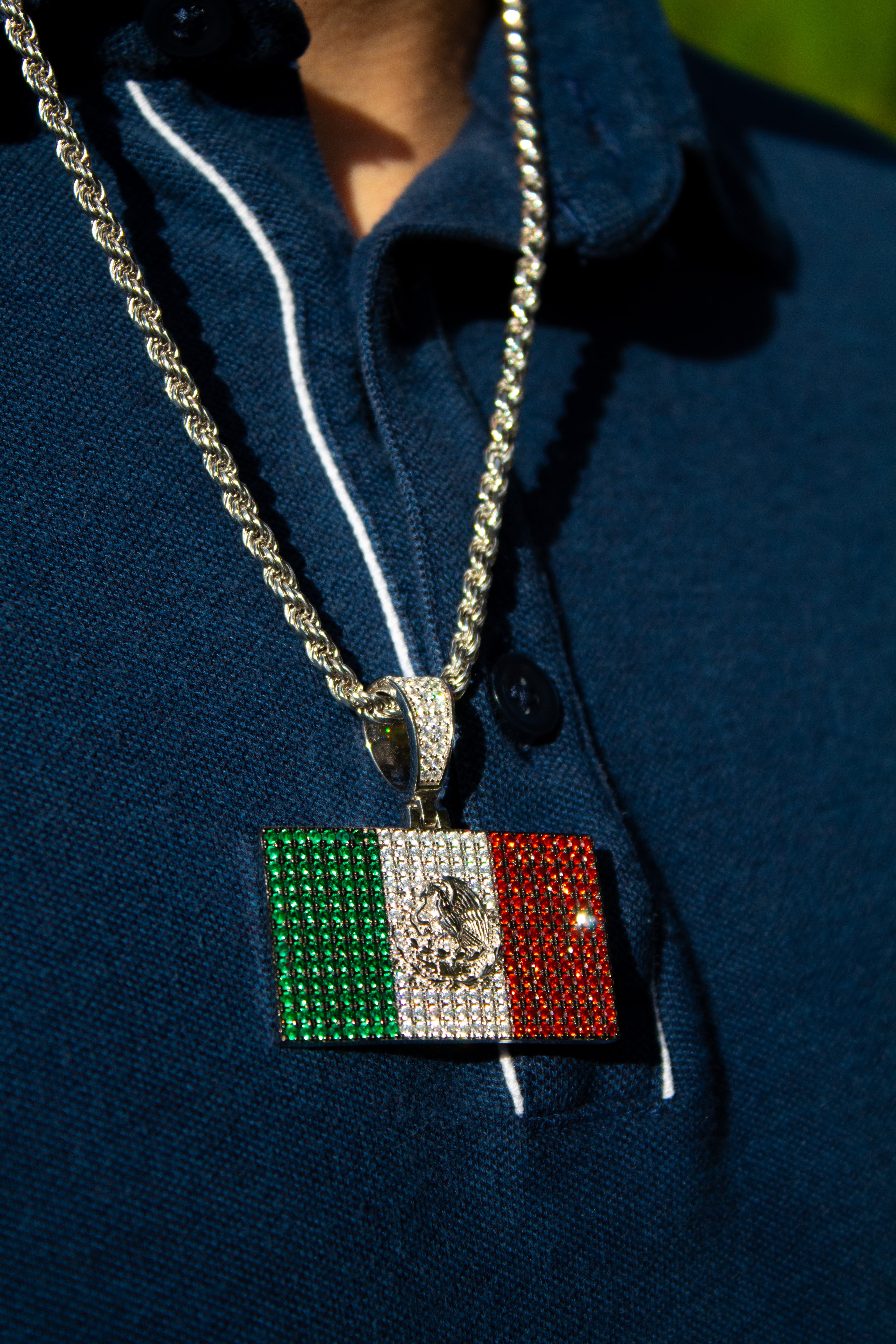 Mexican hot sale flag pendant