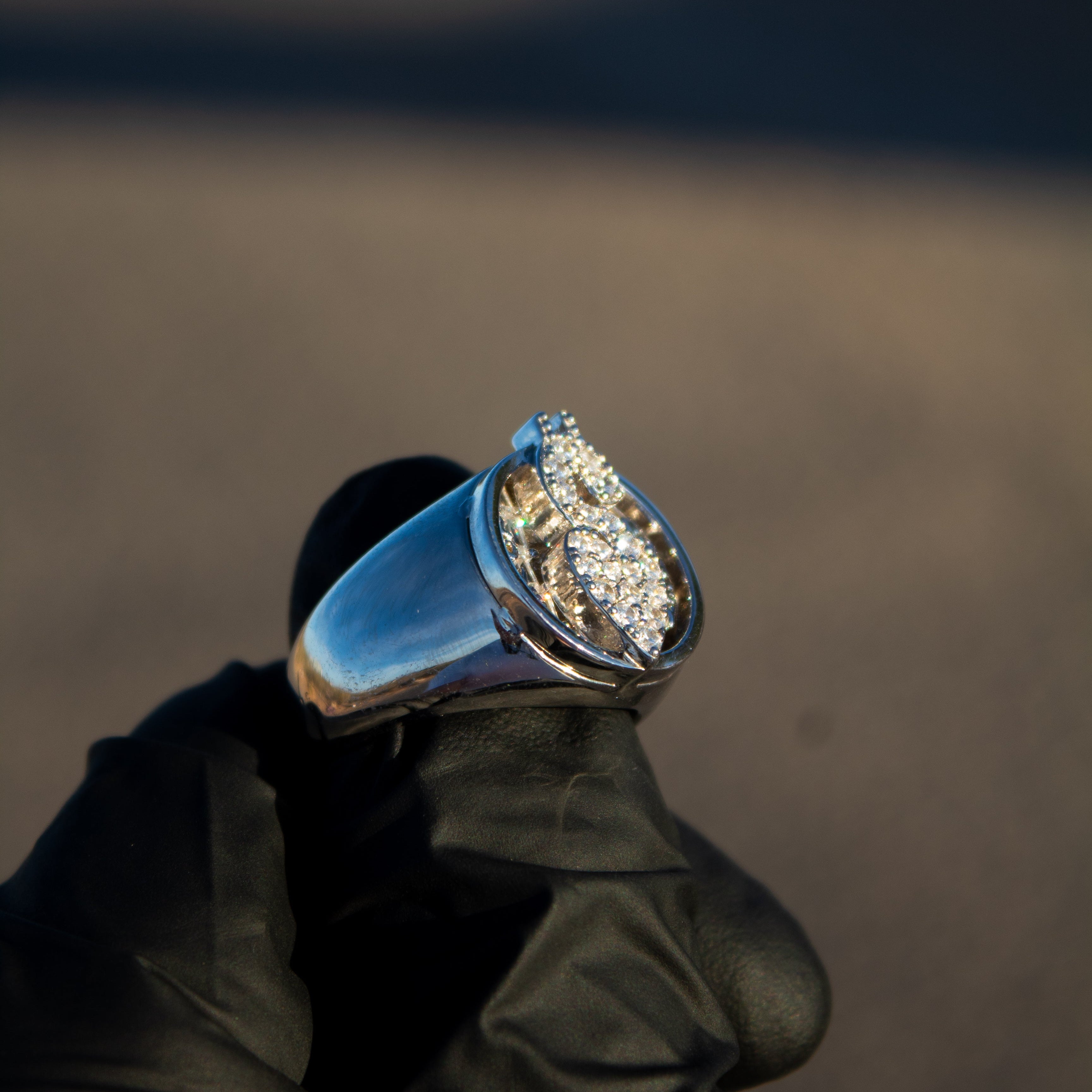 Love Money Ring