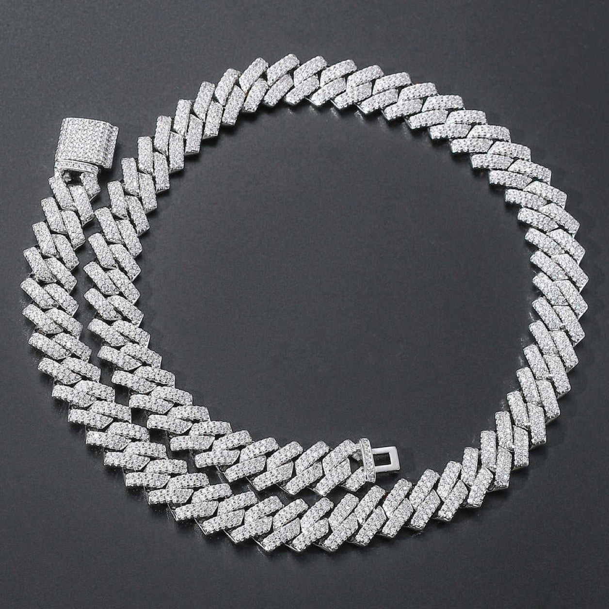 Cuban VVS Chain (14mm)