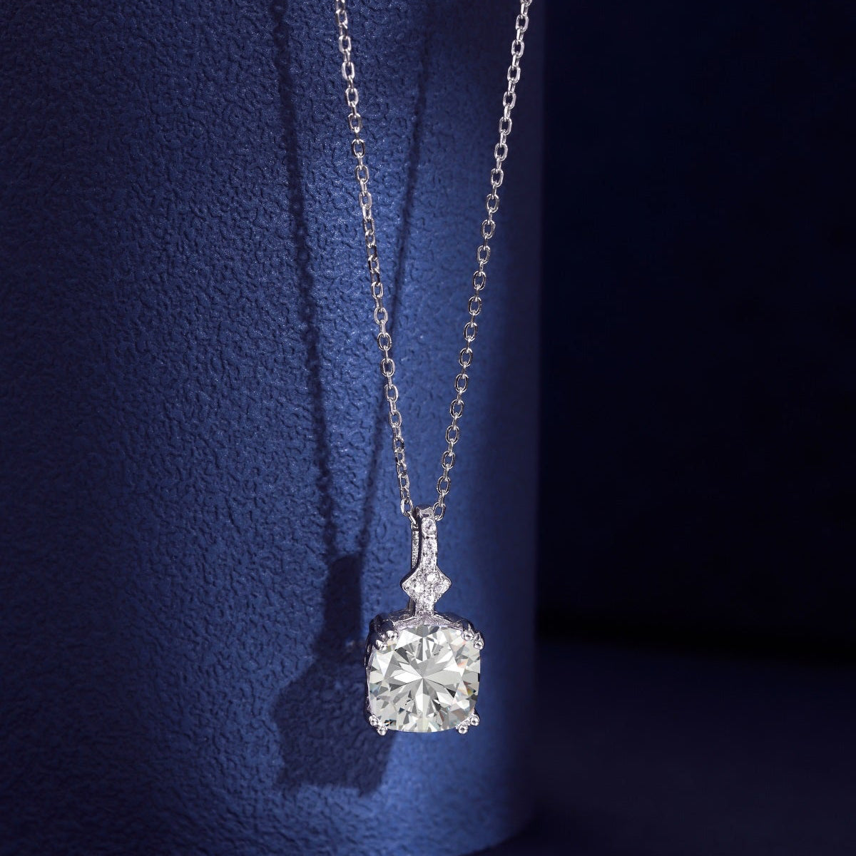 White Diamond Necklac