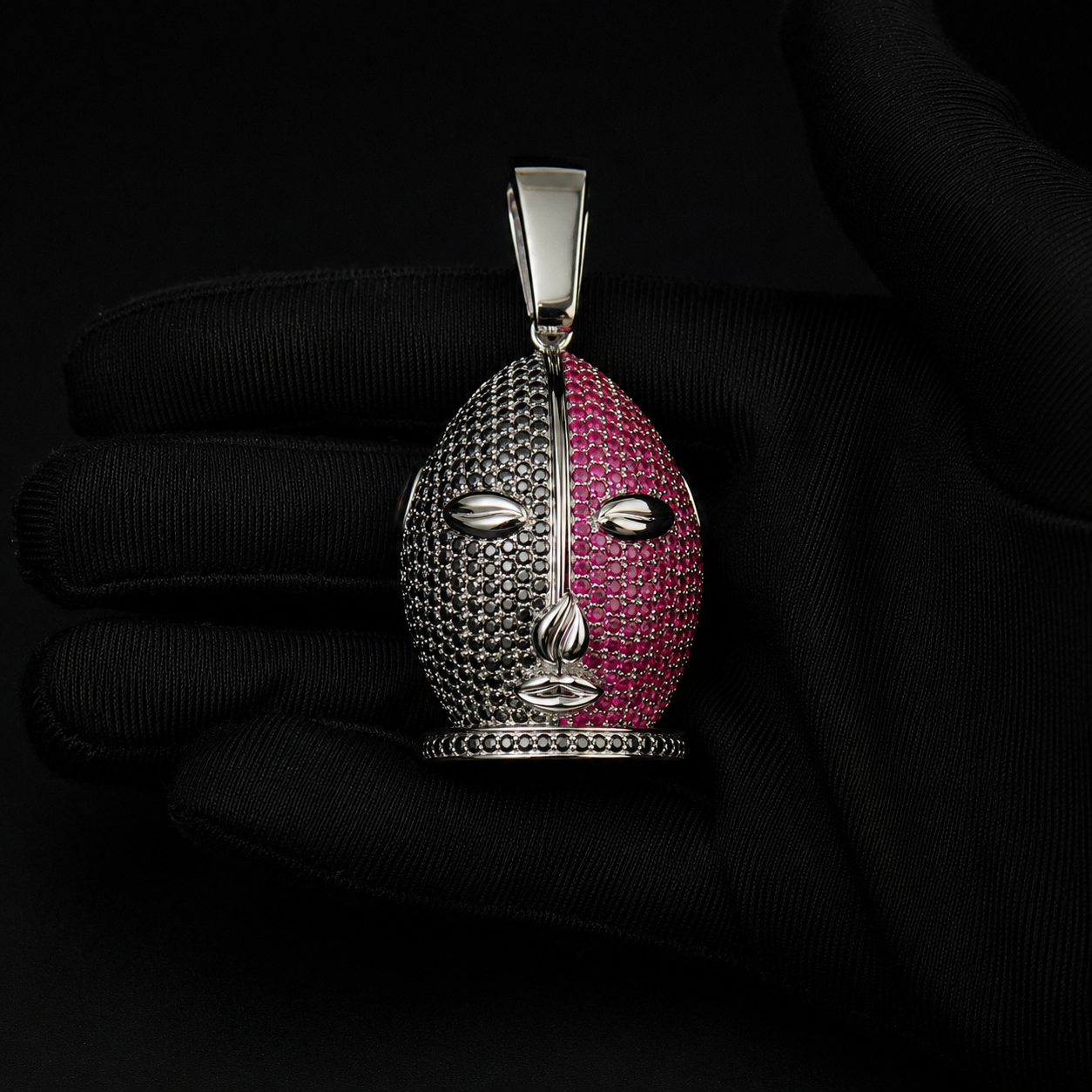 Elegua VVS Pendant