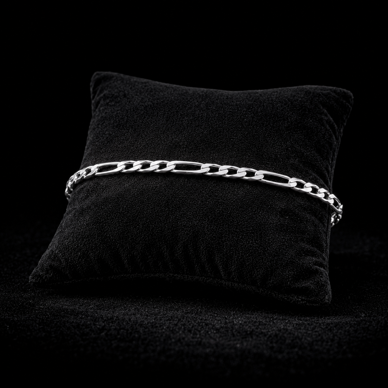Figaro Bracelet (3.3mm)