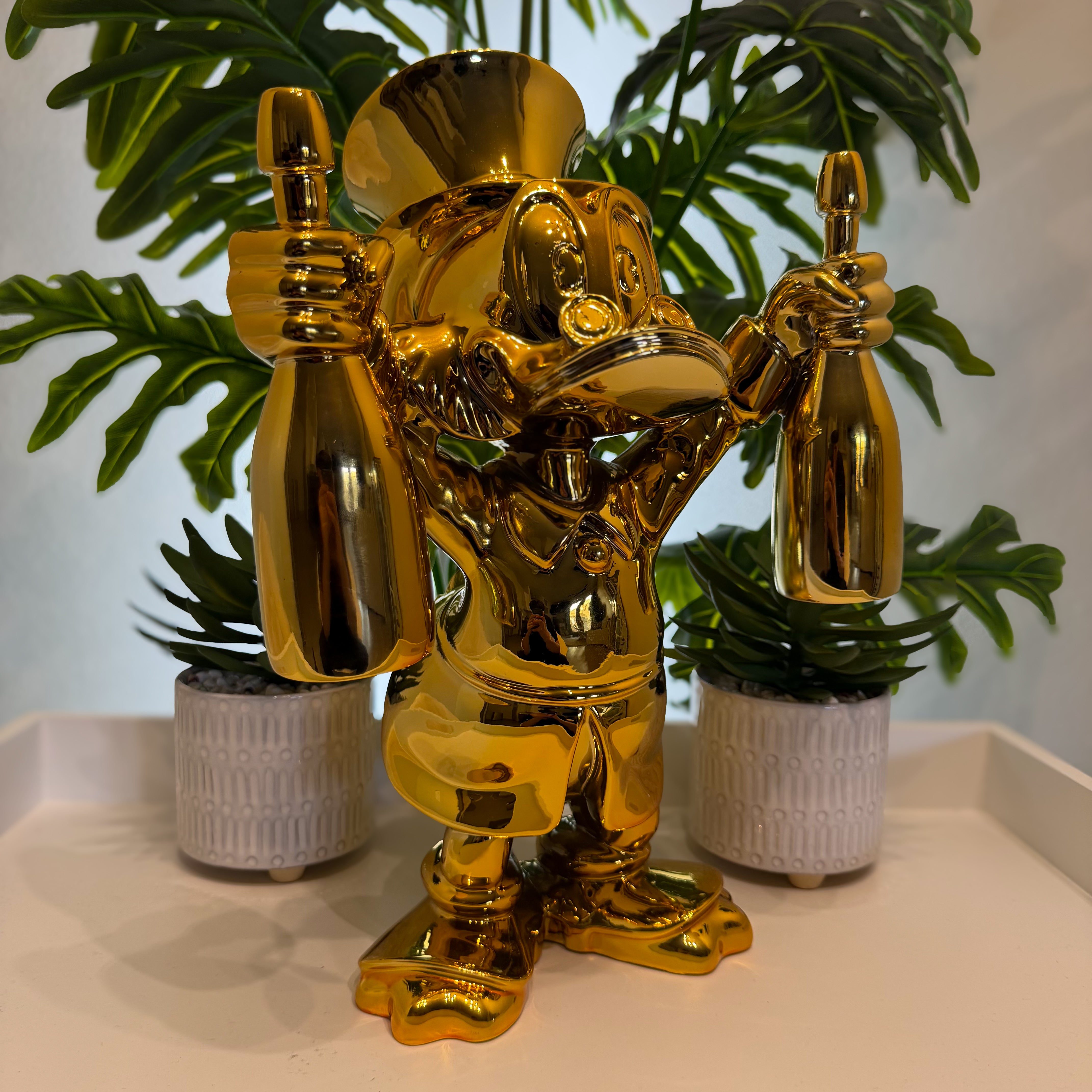 Millionaire Gold Duck Figerglass